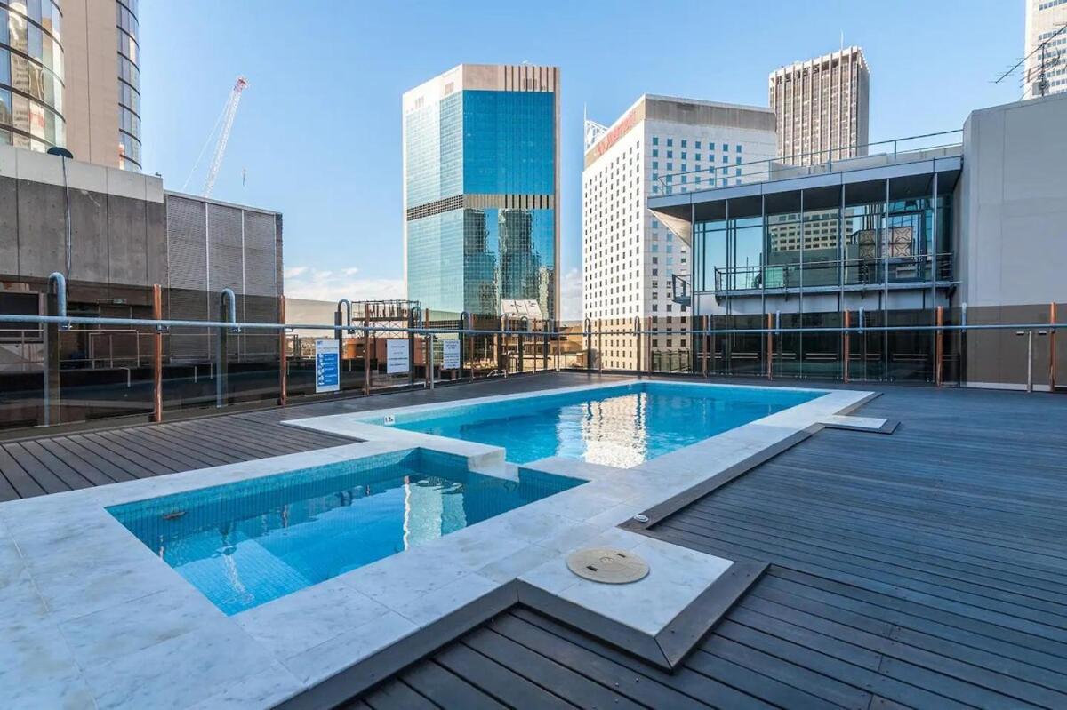 Cldon- Furnished 1 Bedroom - Bridge St Cbd Apartment *